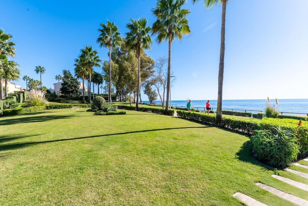3Br Penthouse With Private Pool Apartamento Estepona