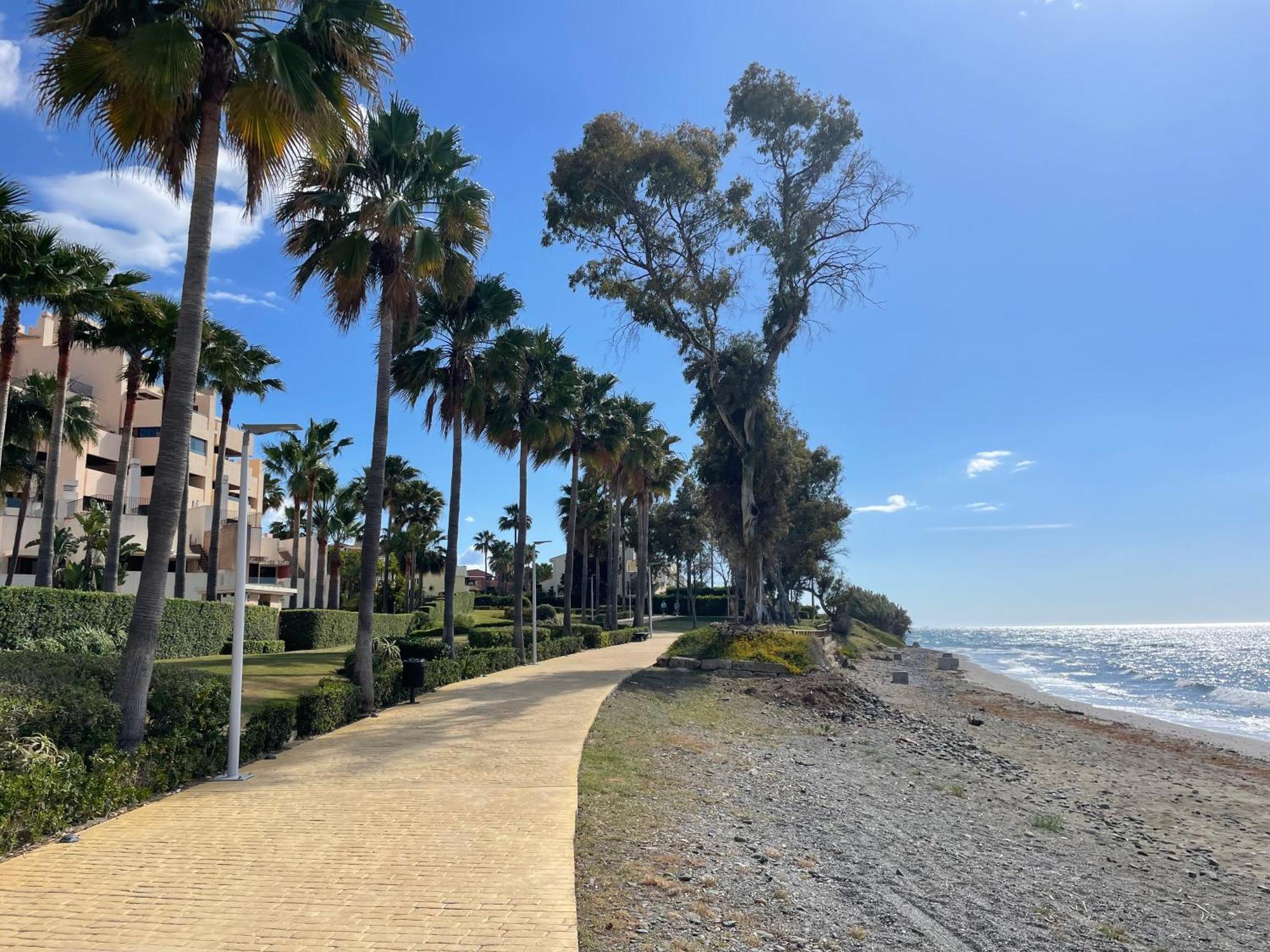 3Br Penthouse With Private Pool * Estepona