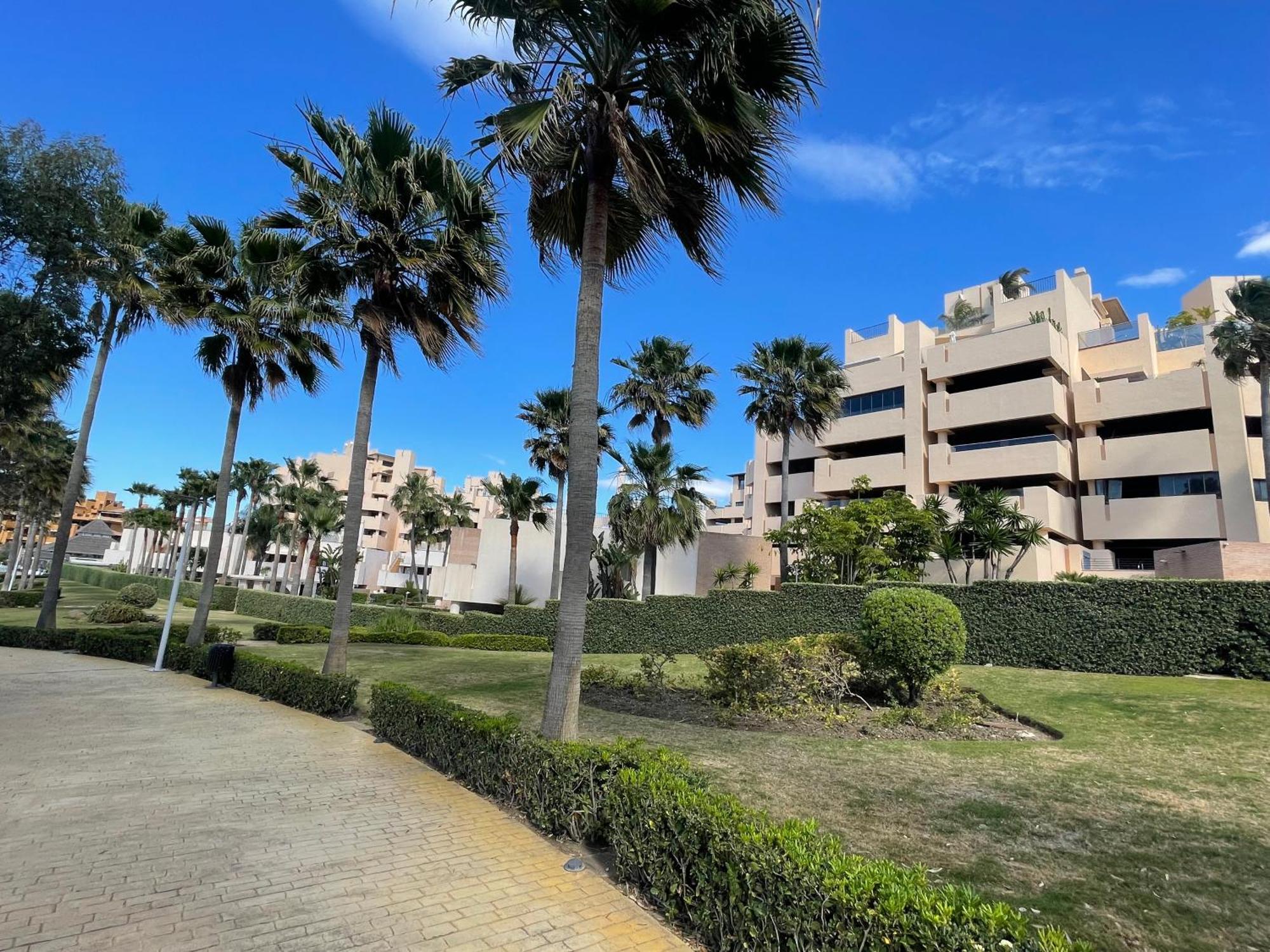 3Br Penthouse With Private Pool * Estepona